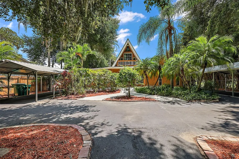 507 LAKESHORE DRIVE Eustis, FL 32726
