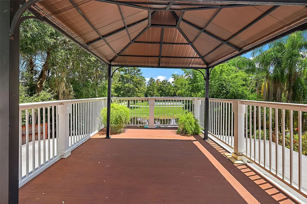 507 LAKESHORE DRIVE Eustis, FL 32726