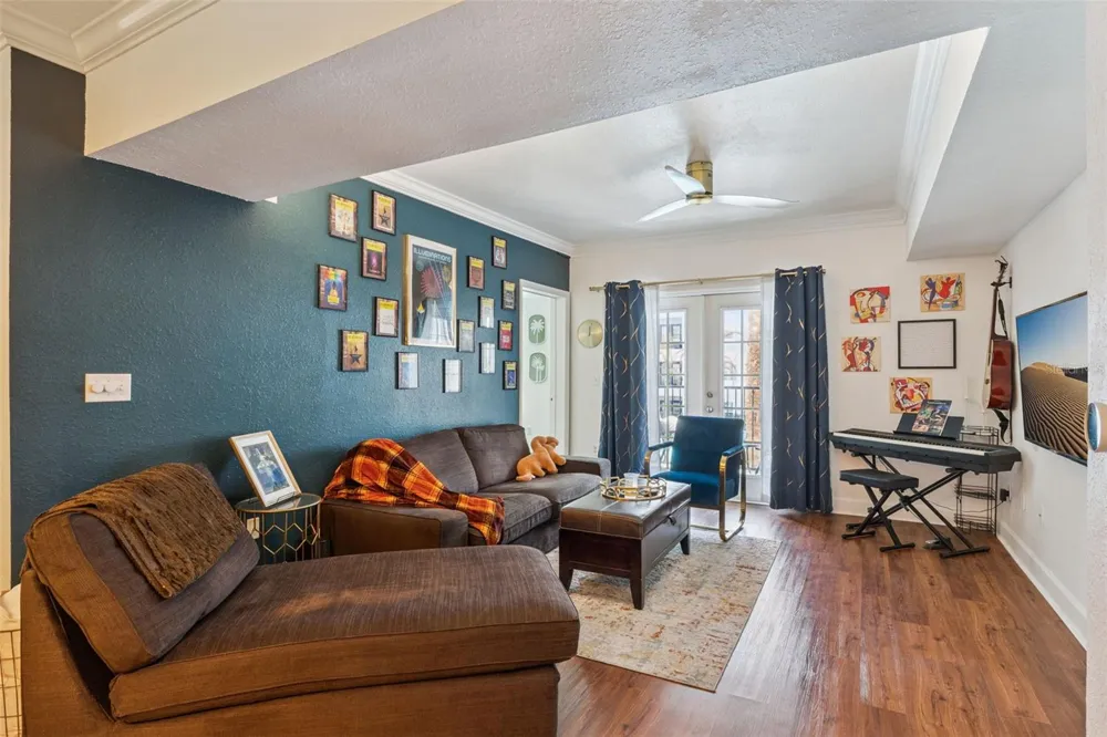 202 E SOUTH STREET #2039 Orlando, FL 32801