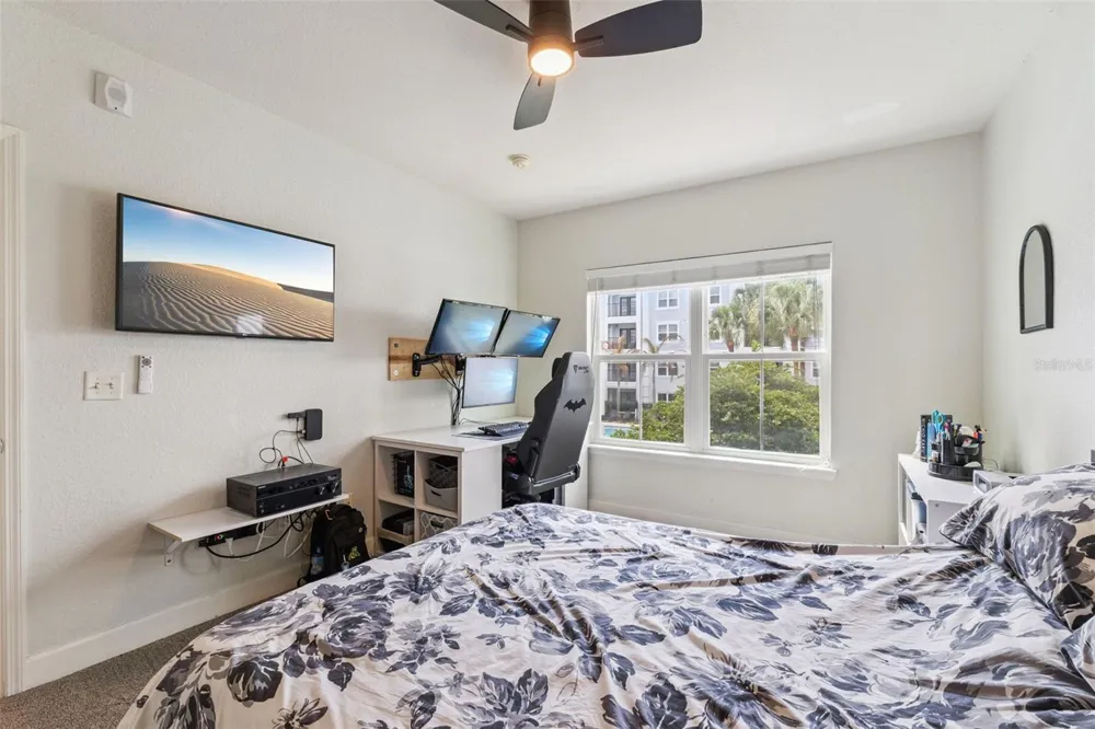 202 E SOUTH STREET #2039 Orlando, FL 32801