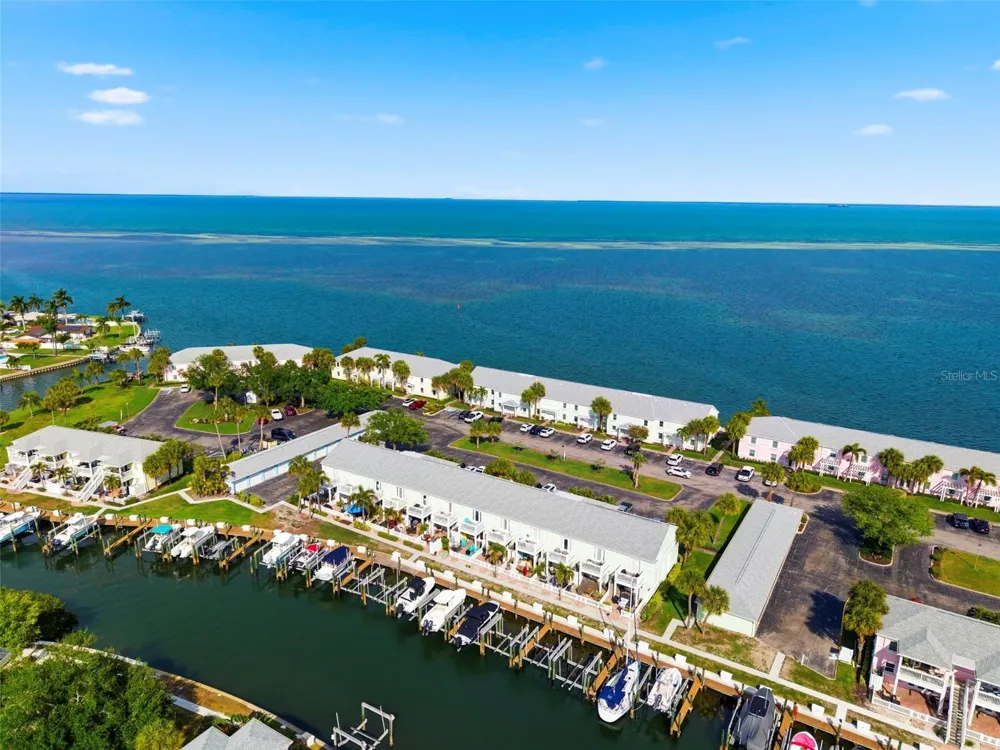 4751 COQUINA KEY DRIVE SE St Petersburg, FL 33705