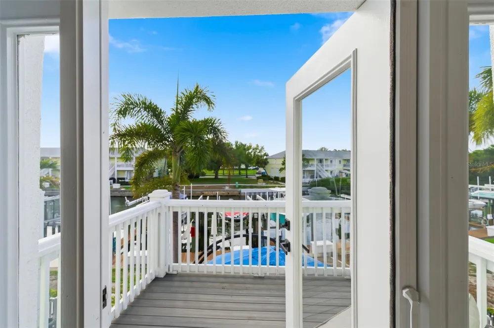 4751 COQUINA KEY DRIVE SE St Petersburg, FL 33705