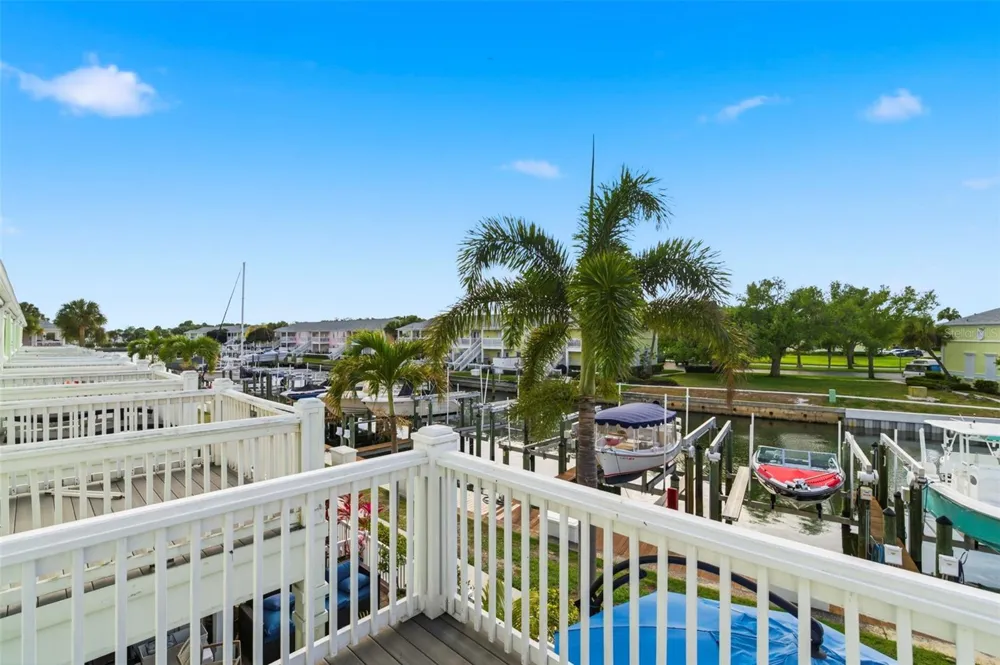 4751 COQUINA KEY DRIVE SE St Petersburg, FL 33705