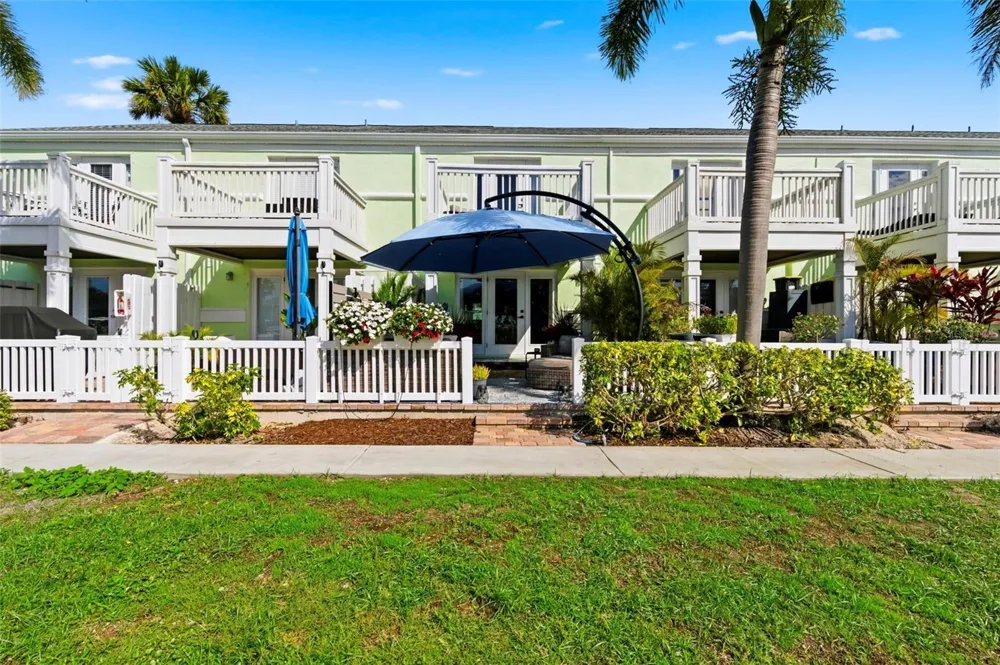 4751 COQUINA KEY DRIVE SE St Petersburg, FL 33705