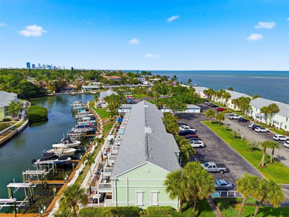 4751 COQUINA KEY DRIVE SE St Petersburg, FL 33705