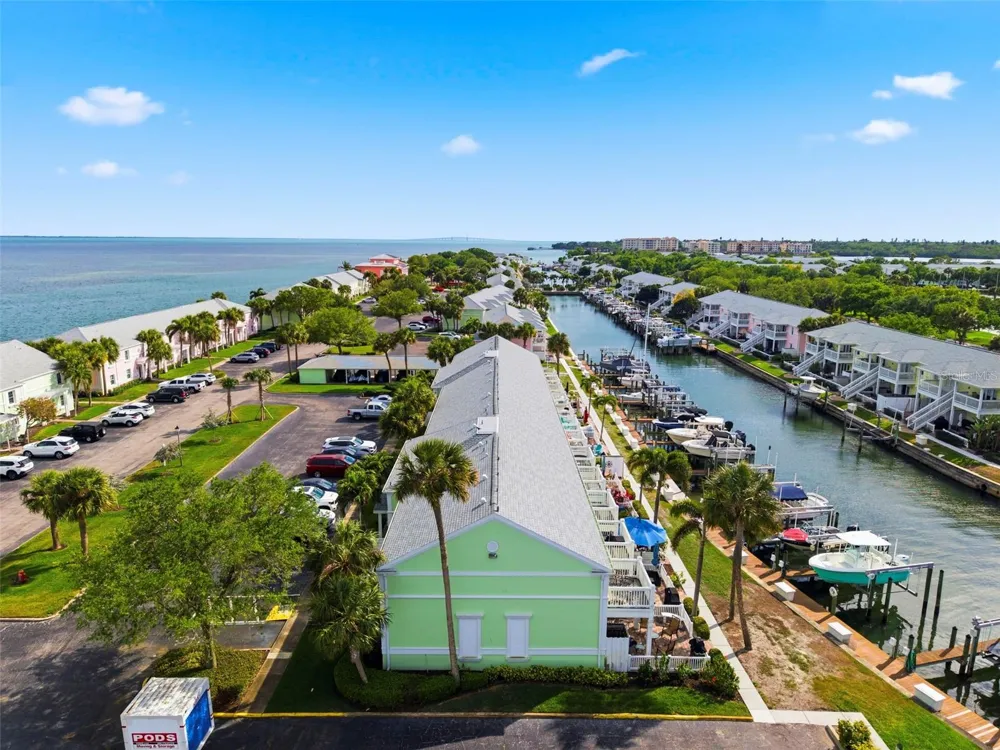 4751 COQUINA KEY DRIVE SE St Petersburg, FL 33705
