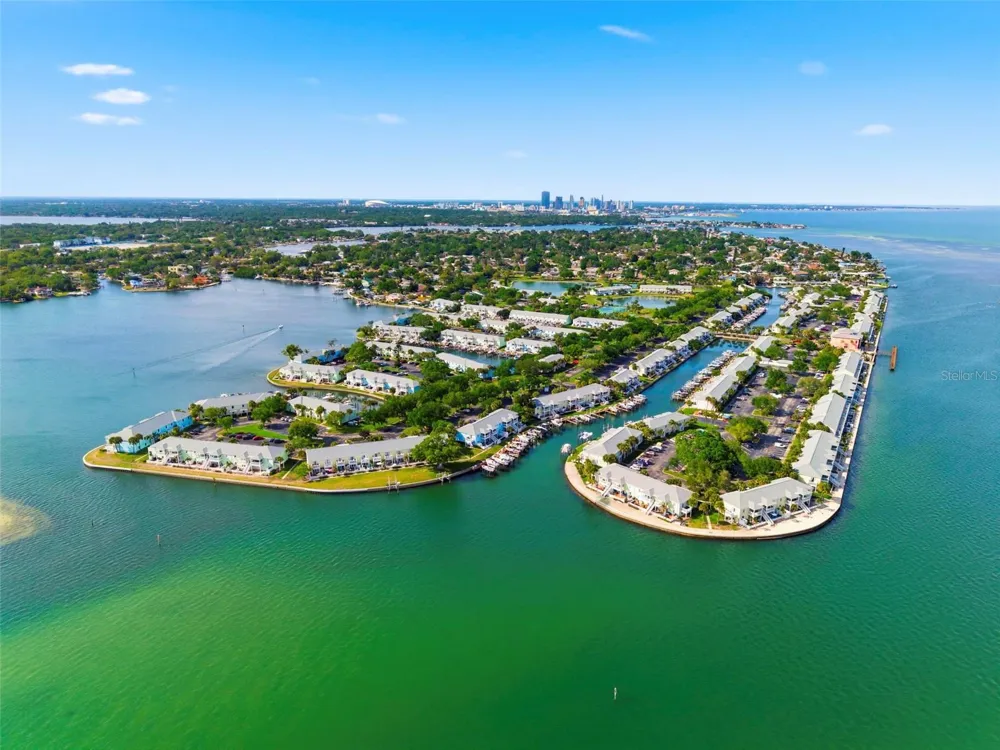 4751 COQUINA KEY DRIVE SE St Petersburg, FL 33705