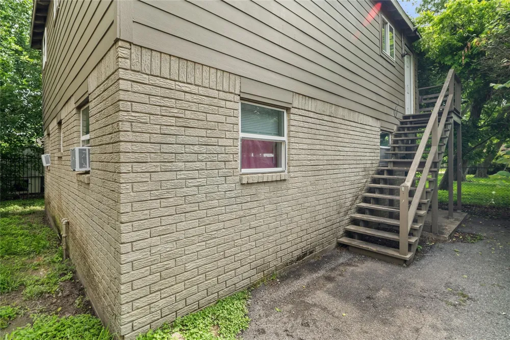 2328 Boss Street #A La Marque, TX 77568