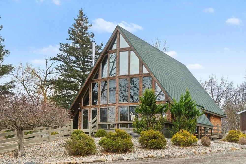 12175 Watkins Road Manchester Township, MI 49230