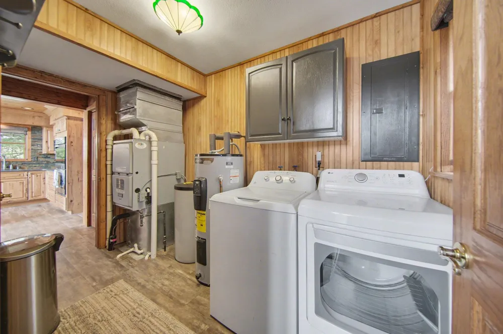 12175 Watkins Road Manchester Township, MI 49230
