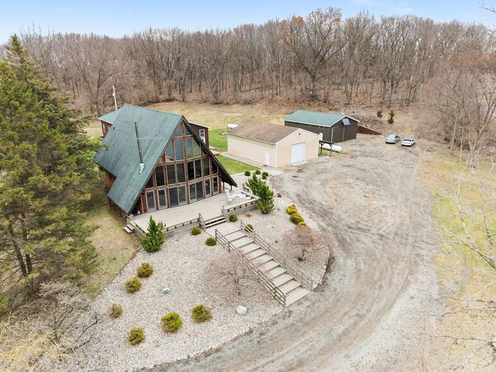 12175 Watkins Road Manchester Township, MI 49230