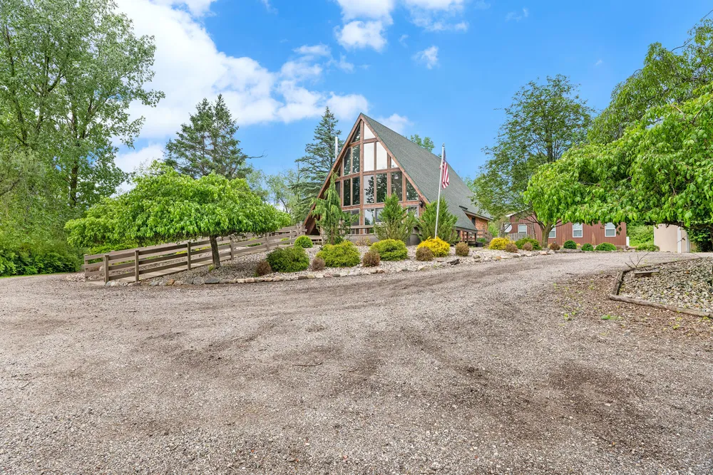 12175 Watkins Road Manchester Township, MI 49230
