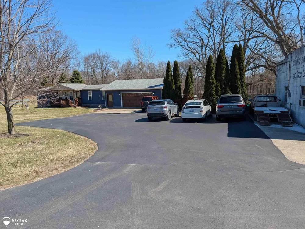 7494 State Road Richfield Township, MI 48423