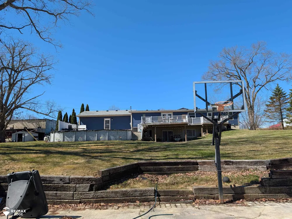 7494 State Road Richfield Township, MI 48423