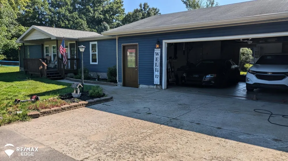 7494 State Road Richfield Township, MI 48423