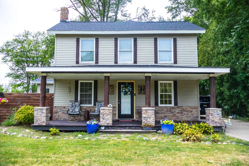 710 S Elm Street Three Oaks Township, MI 49128