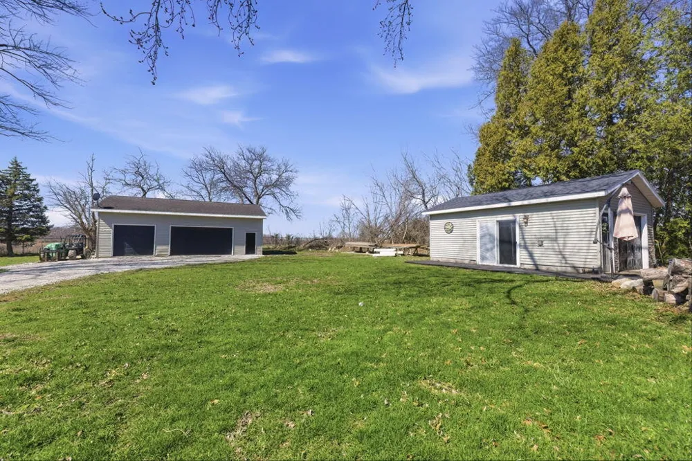 710 S Elm Street Three Oaks Township, MI 49128