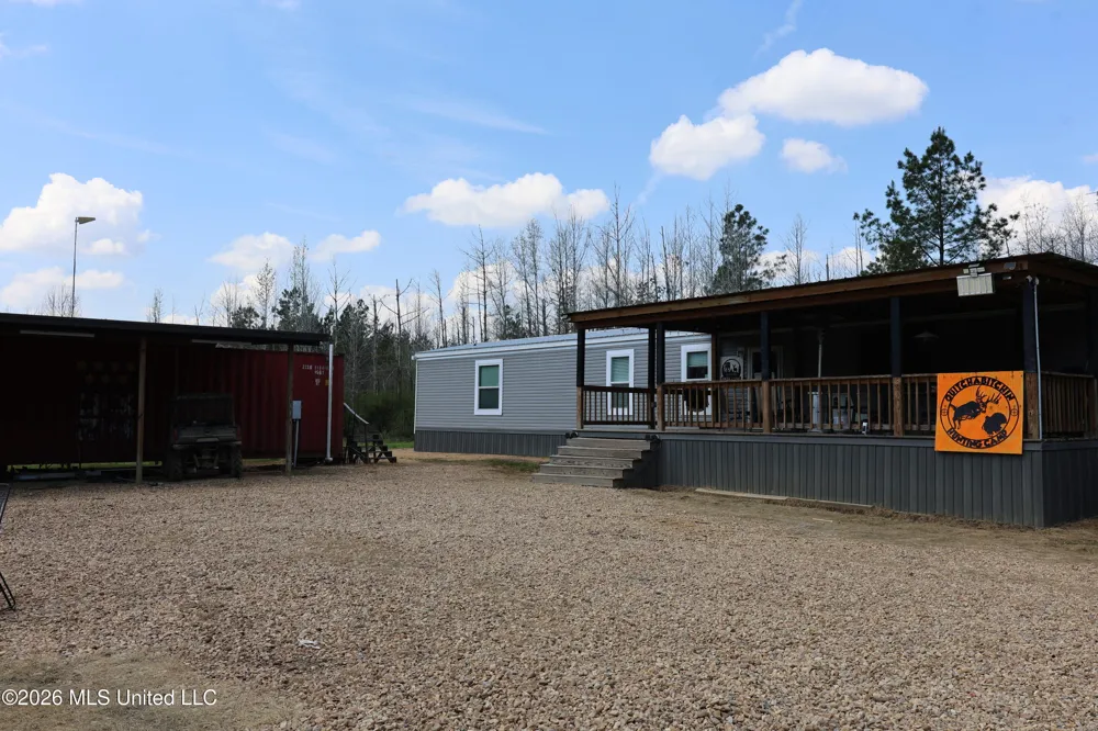 3194 James Road Hazlehurst, MS 39083