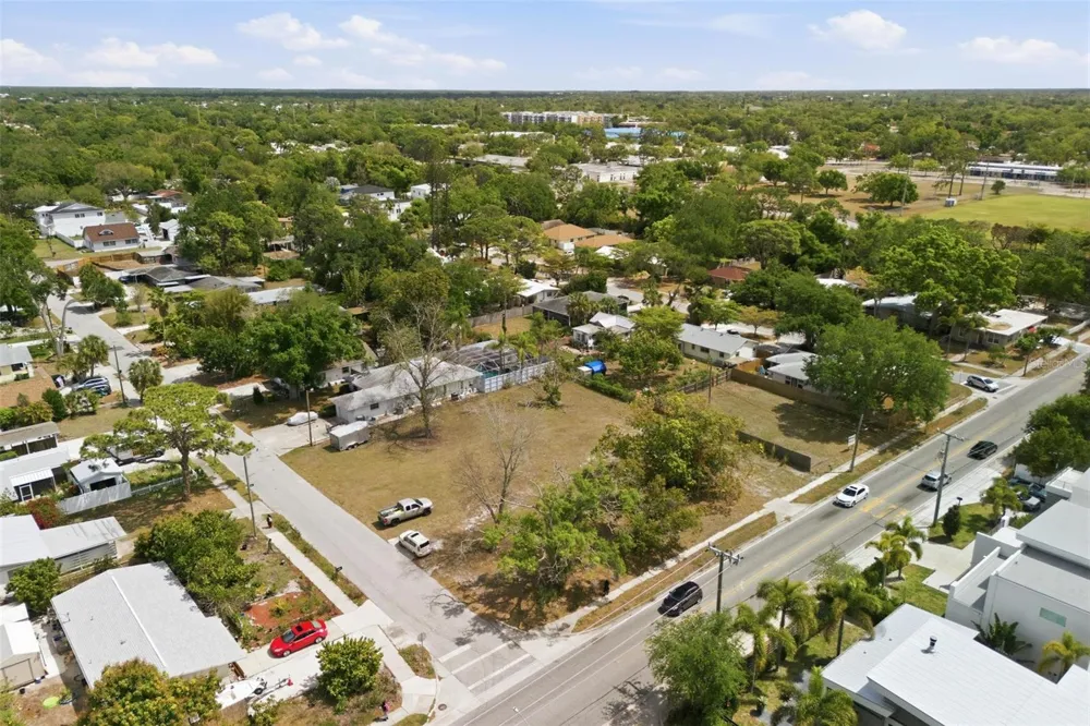 0 BAY STREET Sarasota, FL 34237