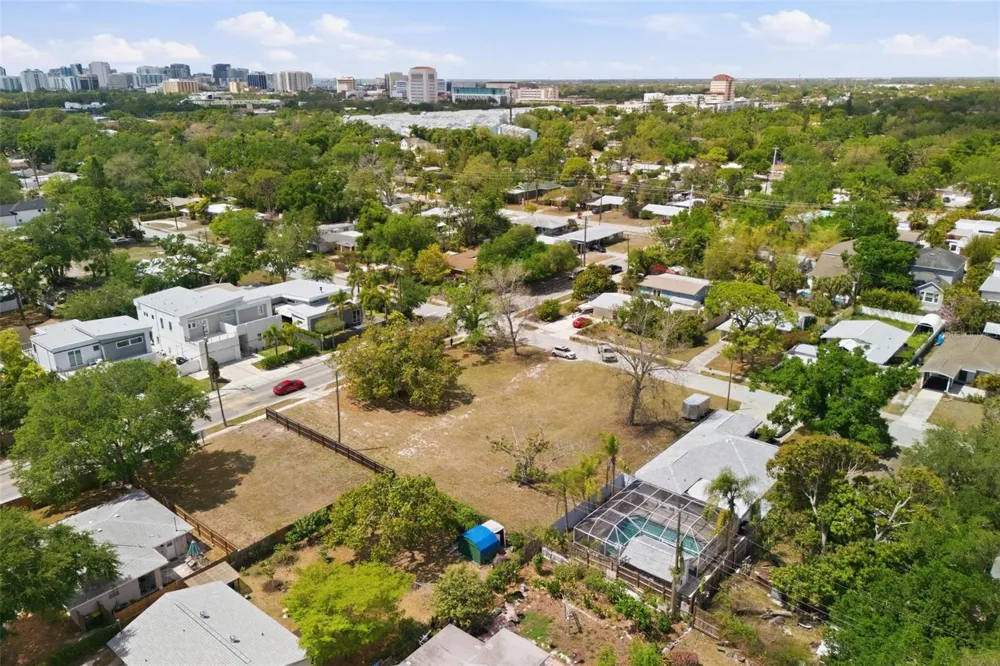 0 BAY STREET Sarasota, FL 34237