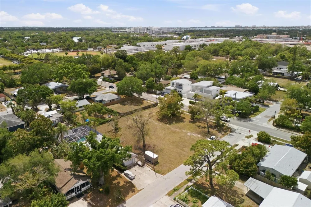 0 BAY STREET Sarasota, FL 34237
