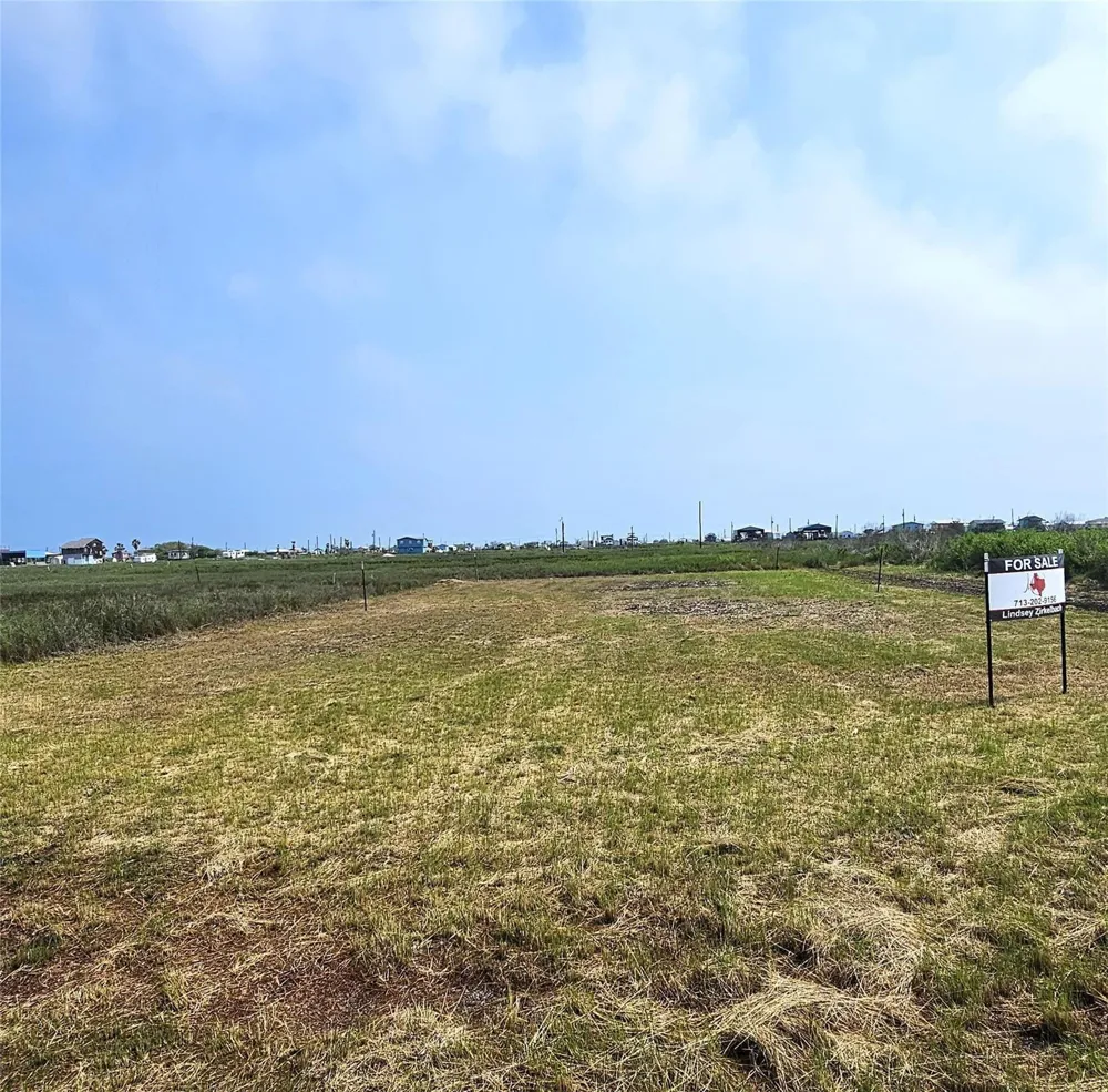 151 Poseidon Street Sargent, TX 77414