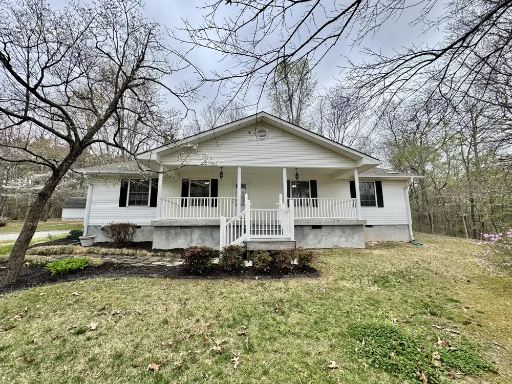 1801 Colbert Hollow Road Rock Spring, GA 30739