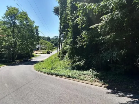 225 Hickory Ridge Trail