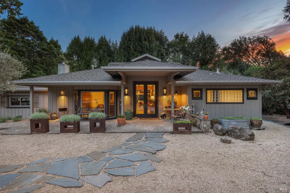 3000 Warm Springs Road Glen Ellen, CA 95442