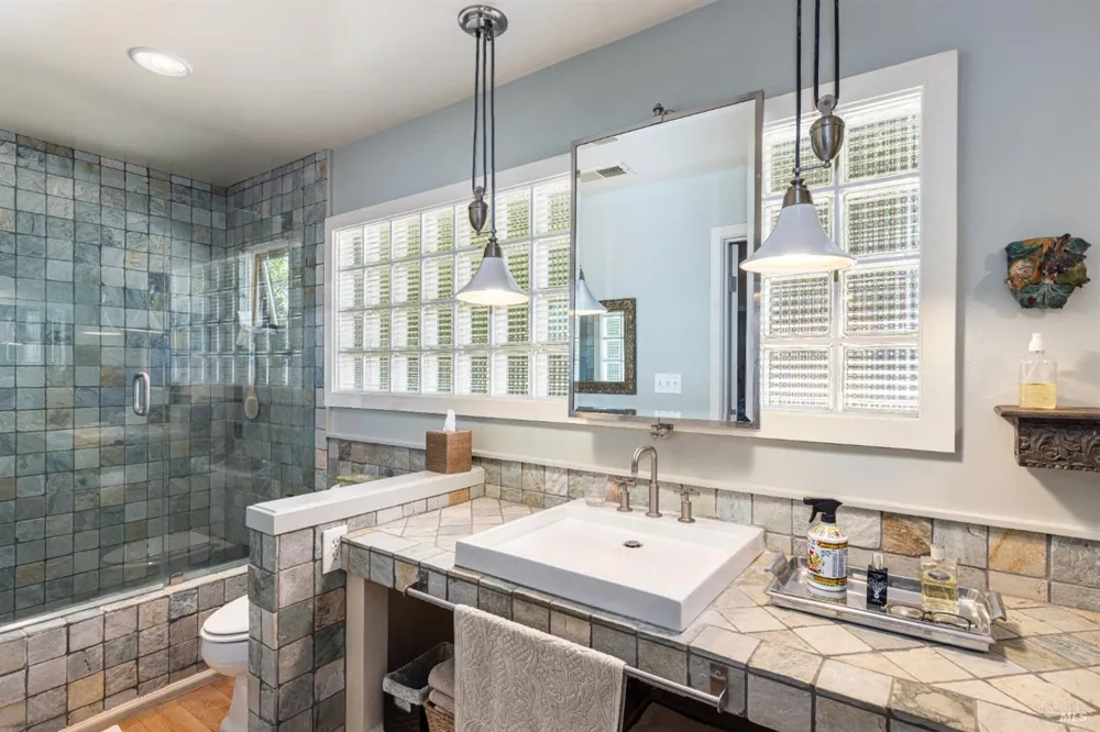 3000 Warm Springs Road Glen Ellen, CA 95442