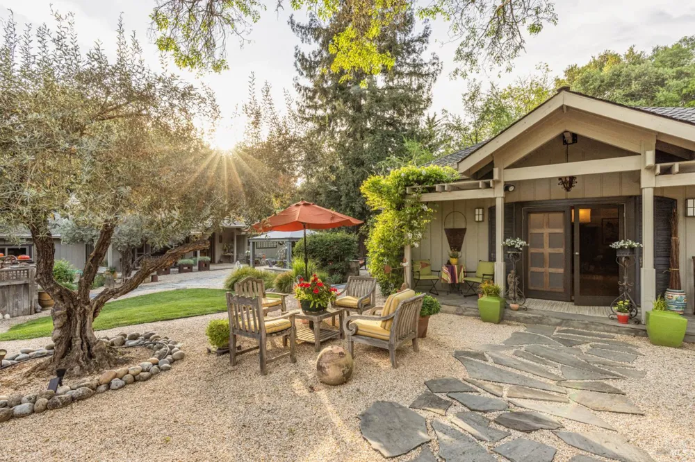3000 Warm Springs Road Glen Ellen, CA 95442