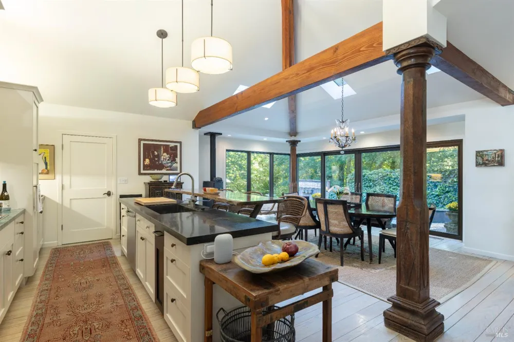 3000 Warm Springs Road Glen Ellen, CA 95442