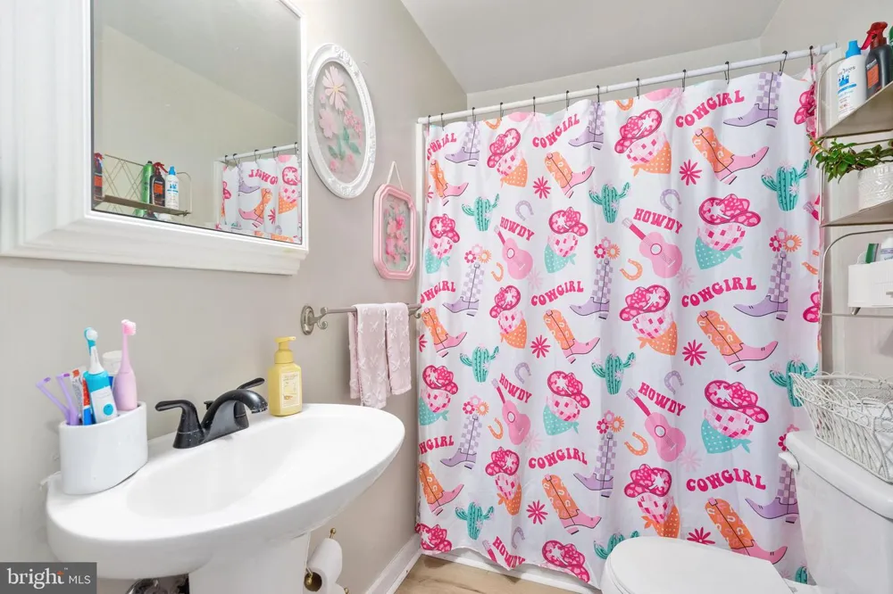 2623 JEFFERSON HIGHWAY Louisa, VA 23093