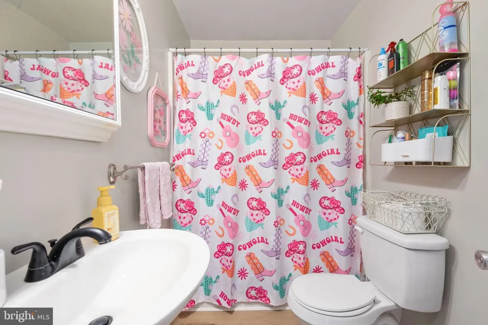 2623 JEFFERSON HIGHWAY Louisa, VA 23093