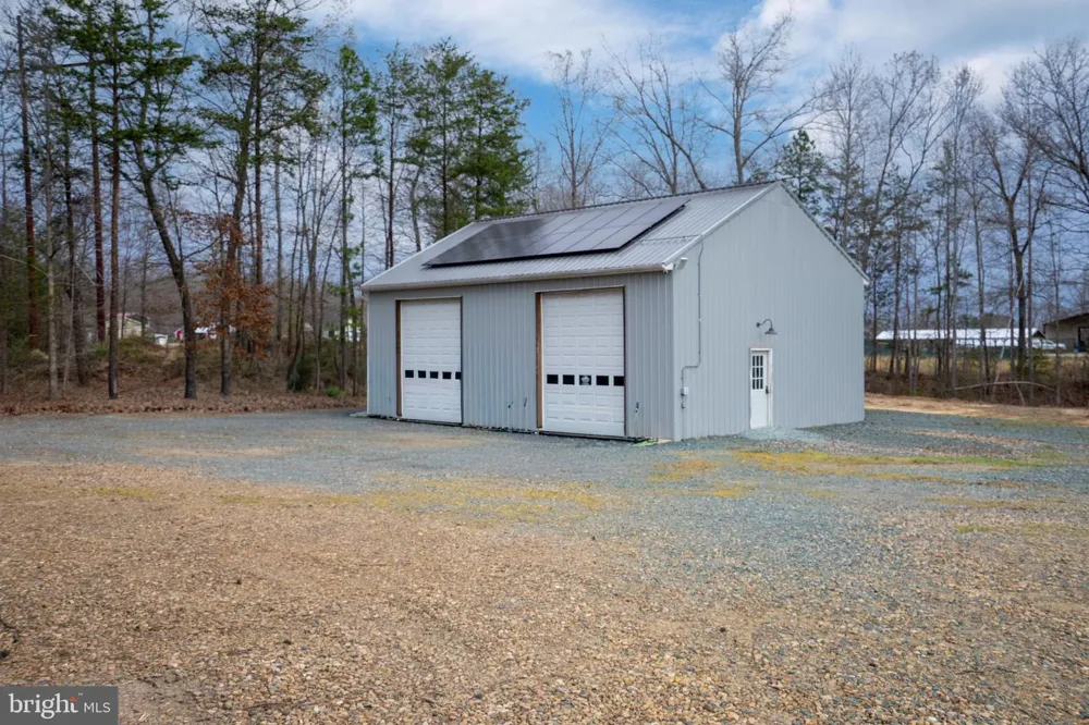 2623 JEFFERSON HIGHWAY Louisa, VA 23093