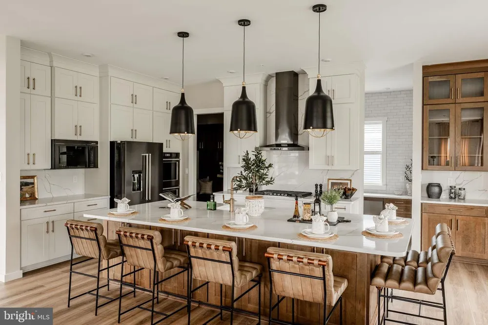 6142 SNOWDENS RUN DRIVE #COVINGTON Eldersburg, MD 21784