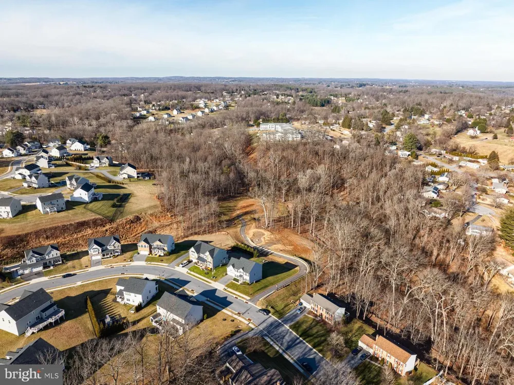6142 SNOWDENS RUN DRIVE #COVINGTON Eldersburg, MD 21784