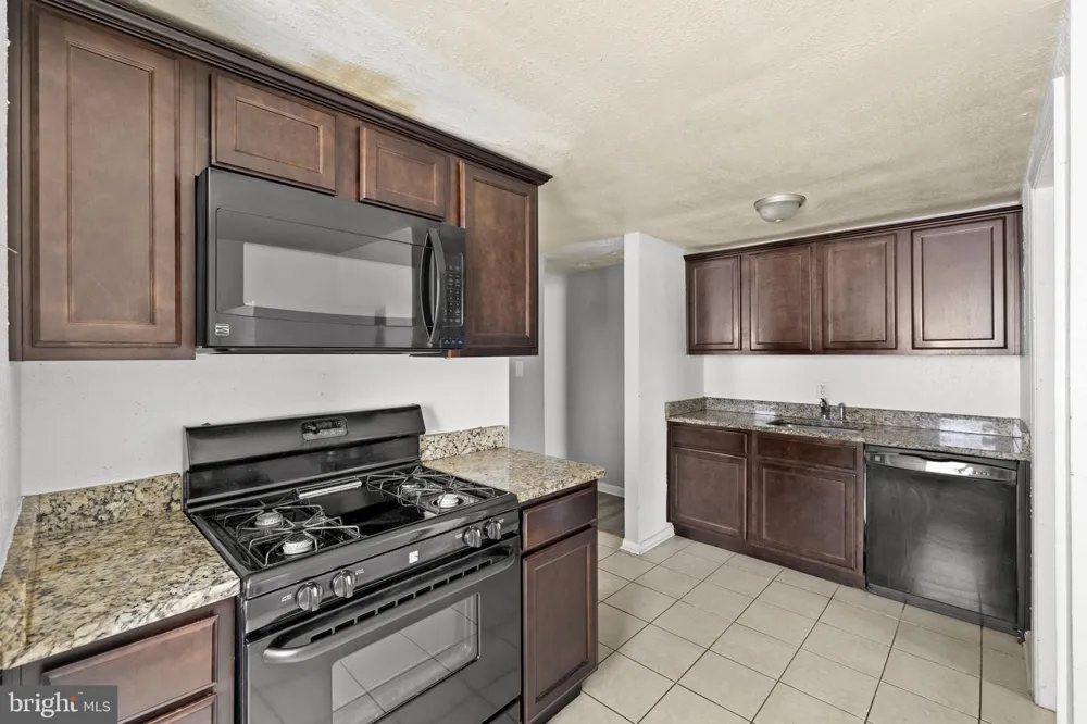 1012 S MAIN STREET Culpeper, VA 22701
