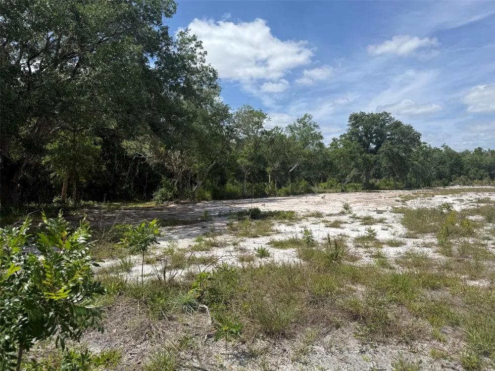 18121 NW 256TH STREET Okeechobee, FL 34972