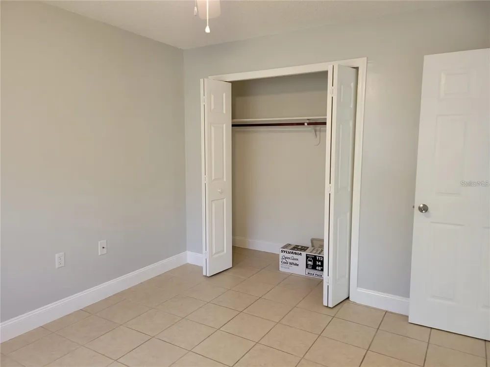 807 MCLAIN COURT Tavares, FL 32778