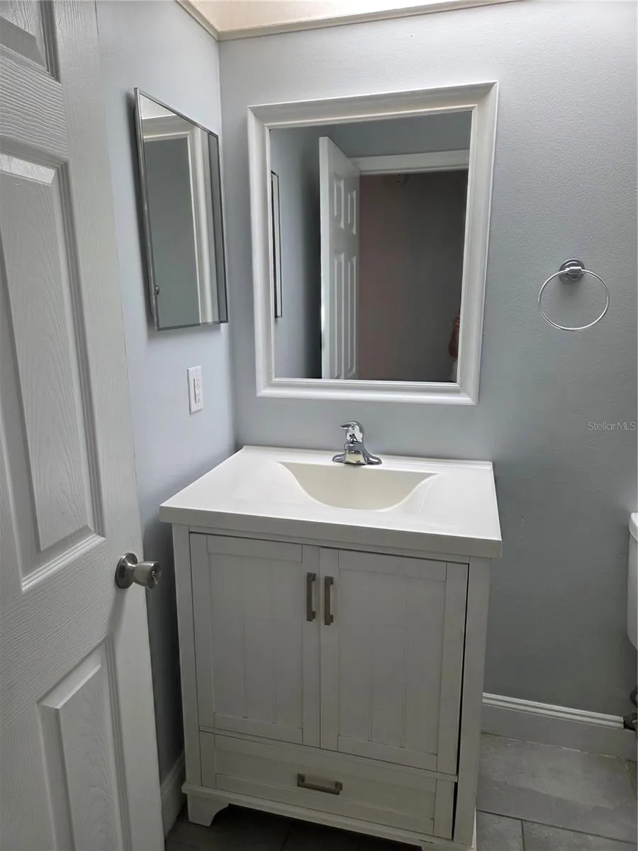 807 MCLAIN COURT Tavares, FL 32778