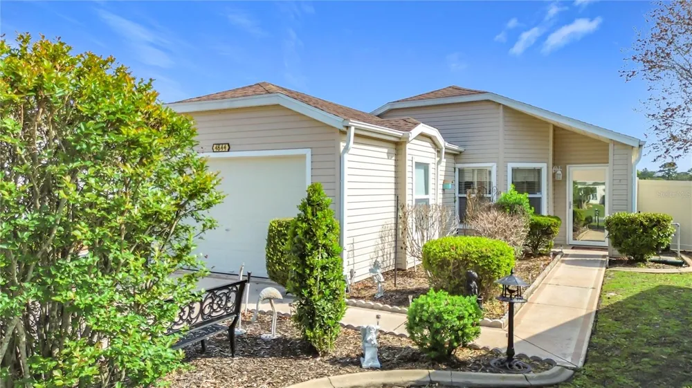 4844 HERON RUN CIRCLE Leesburg, FL 34748
