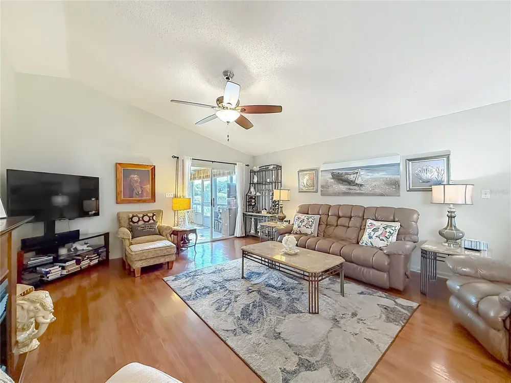 4844 HERON RUN CIRCLE Leesburg, FL 34748