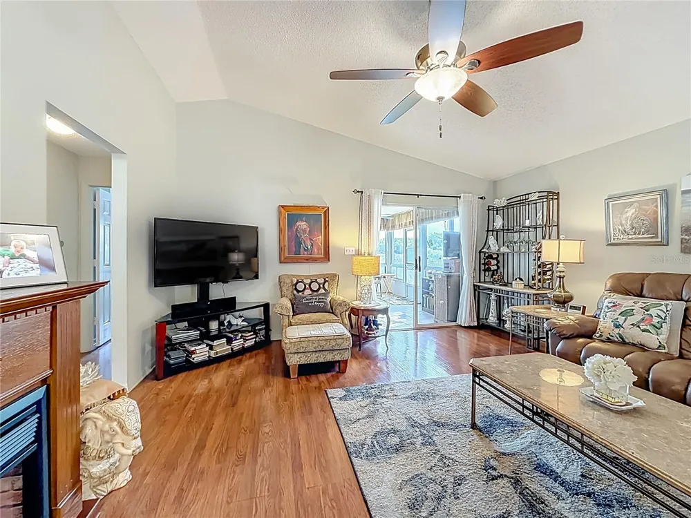4844 HERON RUN CIRCLE Leesburg, FL 34748