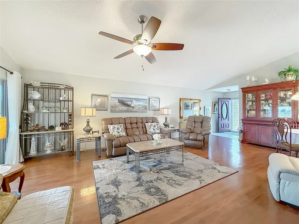 4844 HERON RUN CIRCLE Leesburg, FL 34748