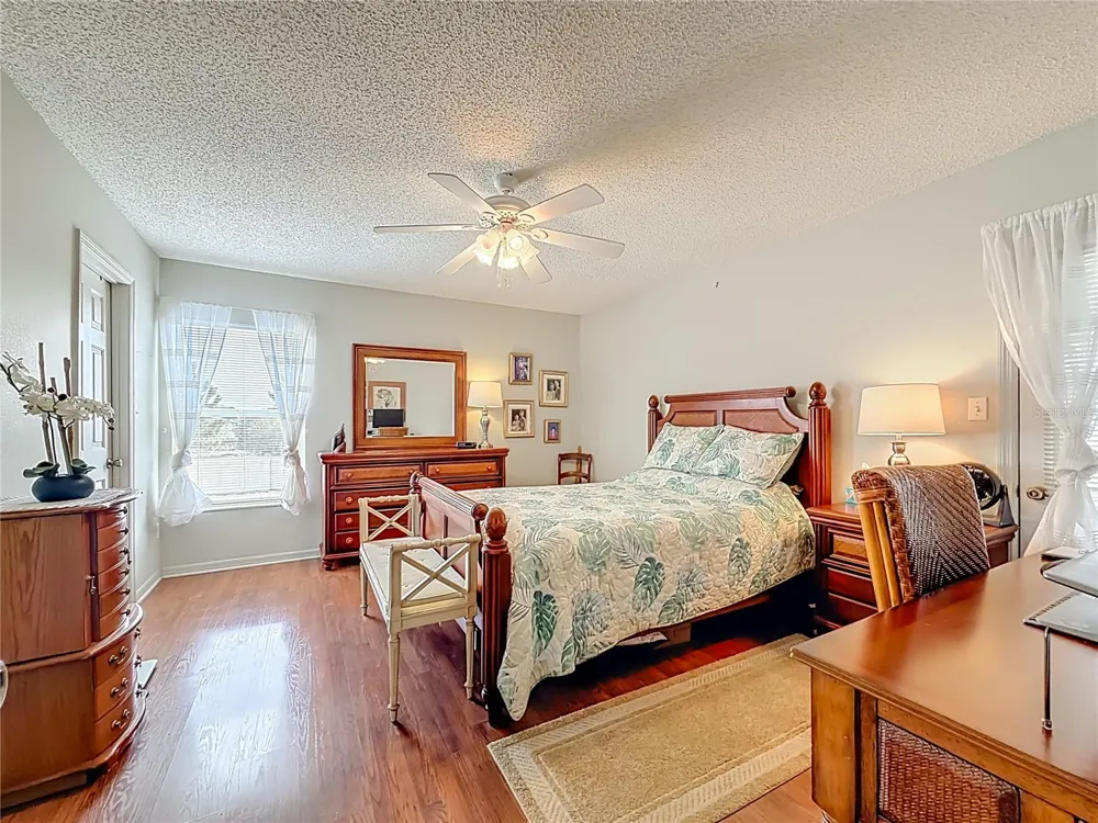4844 HERON RUN CIRCLE Leesburg, FL 34748