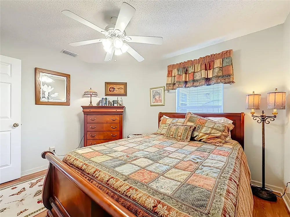 4844 HERON RUN CIRCLE Leesburg, FL 34748