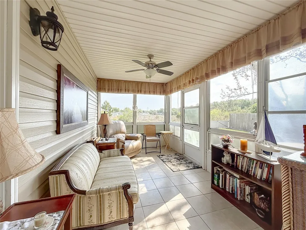 4844 HERON RUN CIRCLE Leesburg, FL 34748