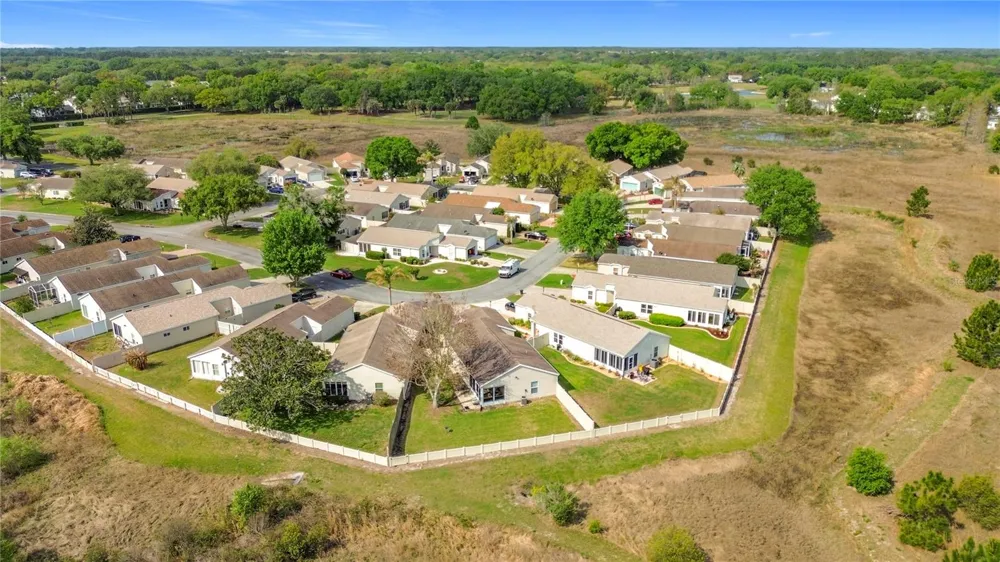 4844 HERON RUN CIRCLE Leesburg, FL 34748