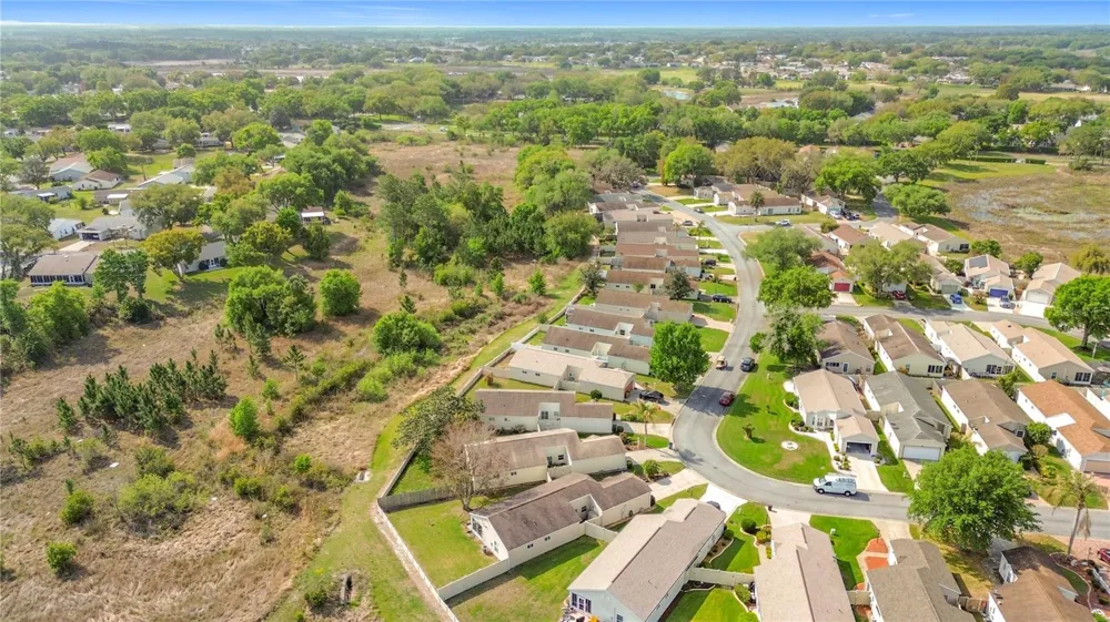 4844 HERON RUN CIRCLE Leesburg, FL 34748